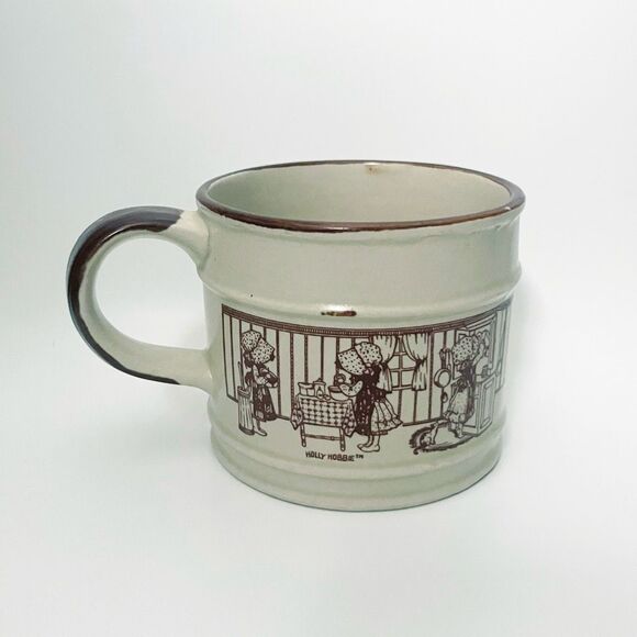 Vintage Holly Hobbie Mug Cabin Style - Picture 1 of 5